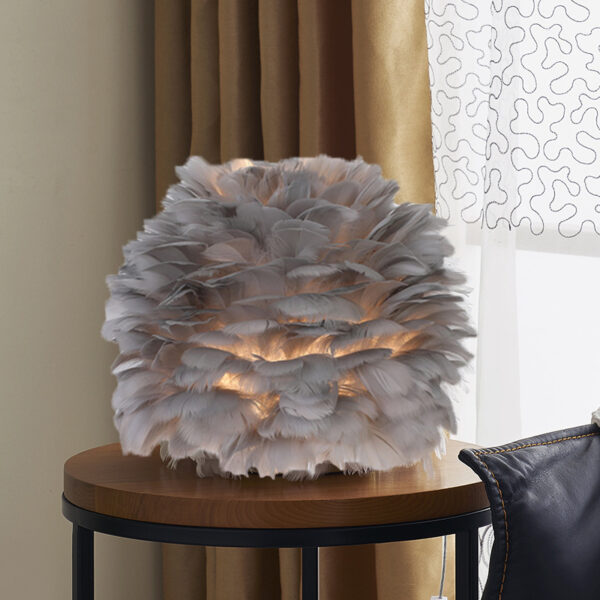 Feather Table Lamp Bedroom Bedside Light Luxury Ins Creative Warm And Romantic Girl Children'S Room Nordic Living Room Floor Lamp - Image 5